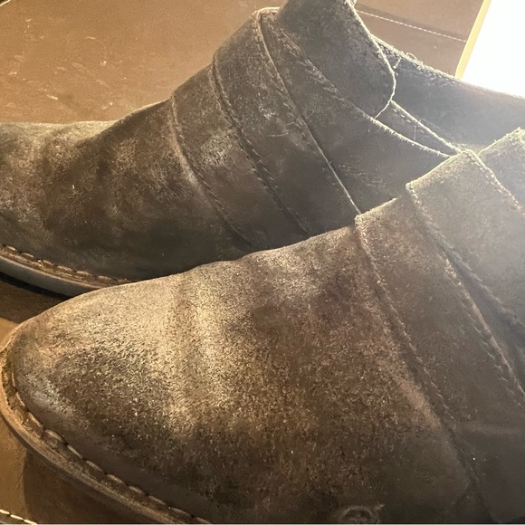 Black suede western inspired slides/mules. - Picture 4 of 7